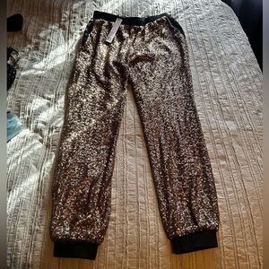 House of Harlow 1960 Gold Sequin Jogger Pants Medium Metallic Glam NWT